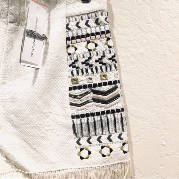 STUNNING French connection Fringe Embroidered Beaded boho shorts 8 FLAWED - Picture 5 of 12